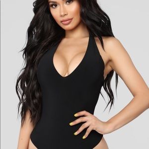 Black Vneck bodysuit.